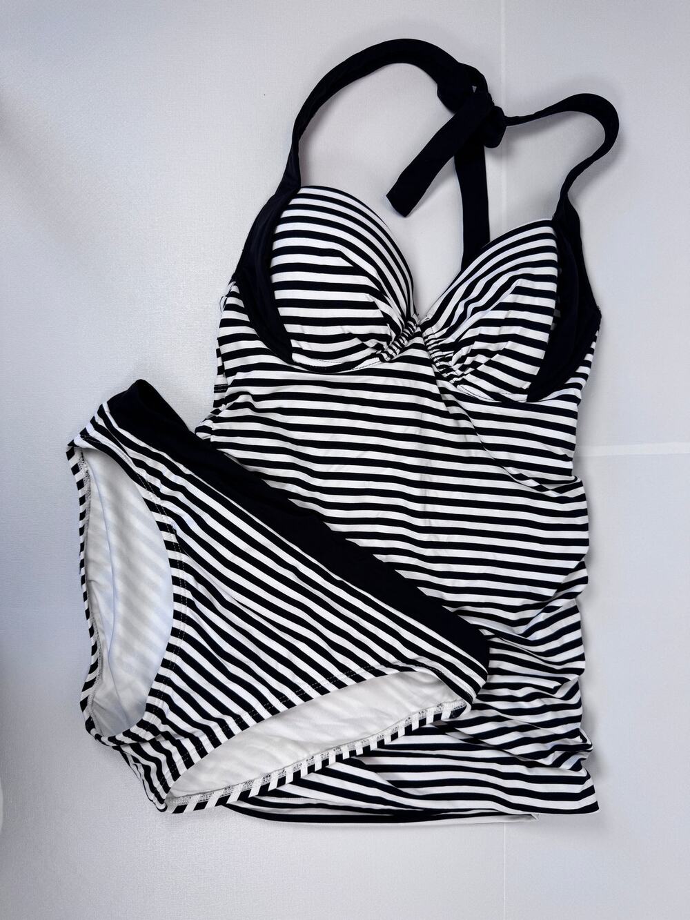 Tommy Bahama Little Stripe Halter Tankini Swimwear Set Black White Womens XS NWT - Picture 1 of 9